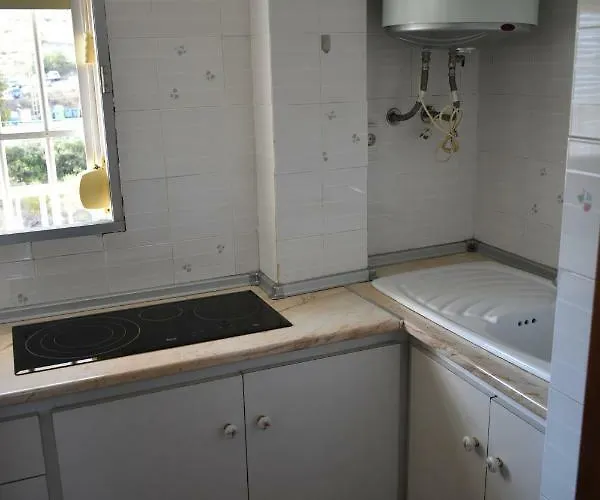 Apartman Montesol Primera Linea Trg